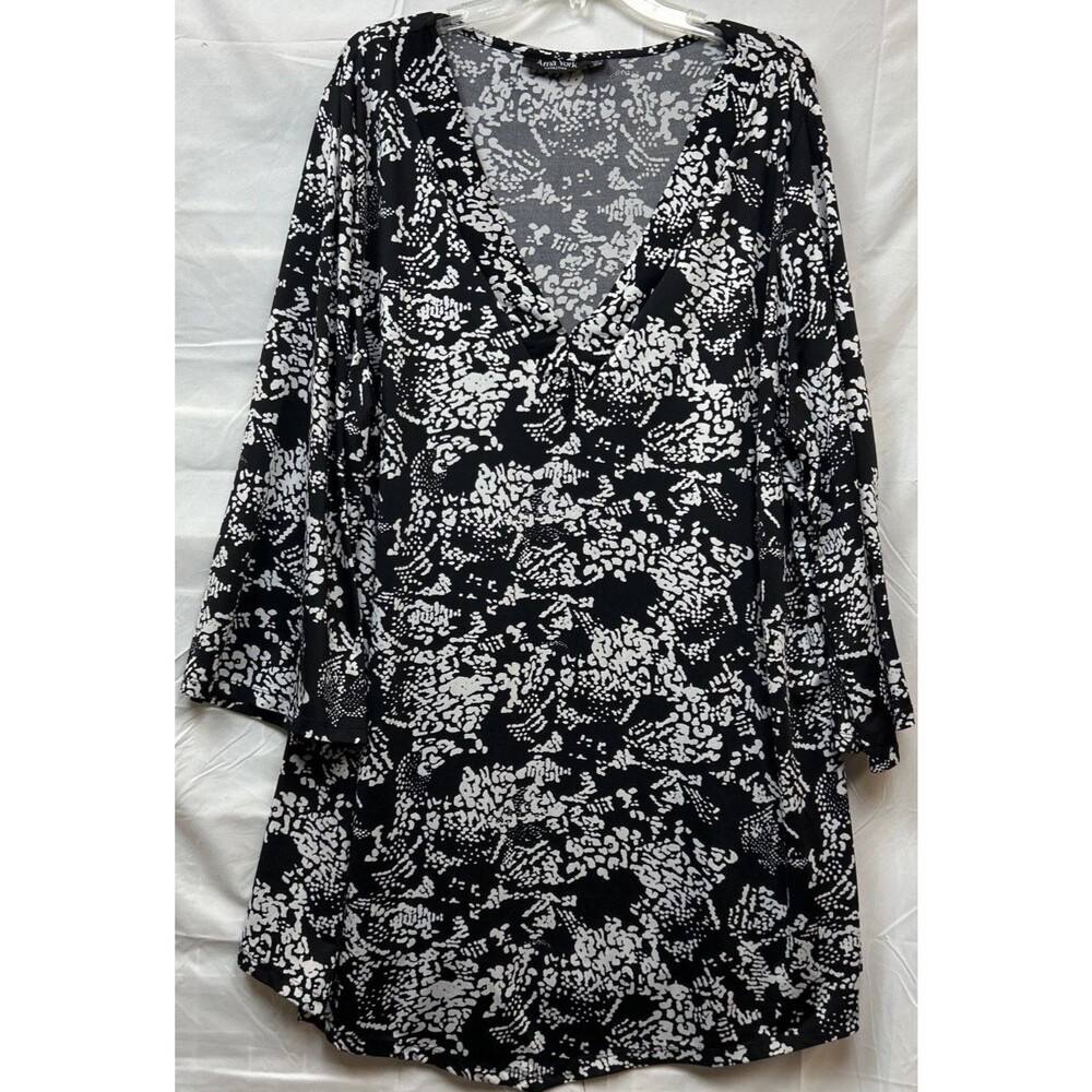 Arna York Collection Womens 26/28 Plus Tunic Top Black White V Neck Stretch